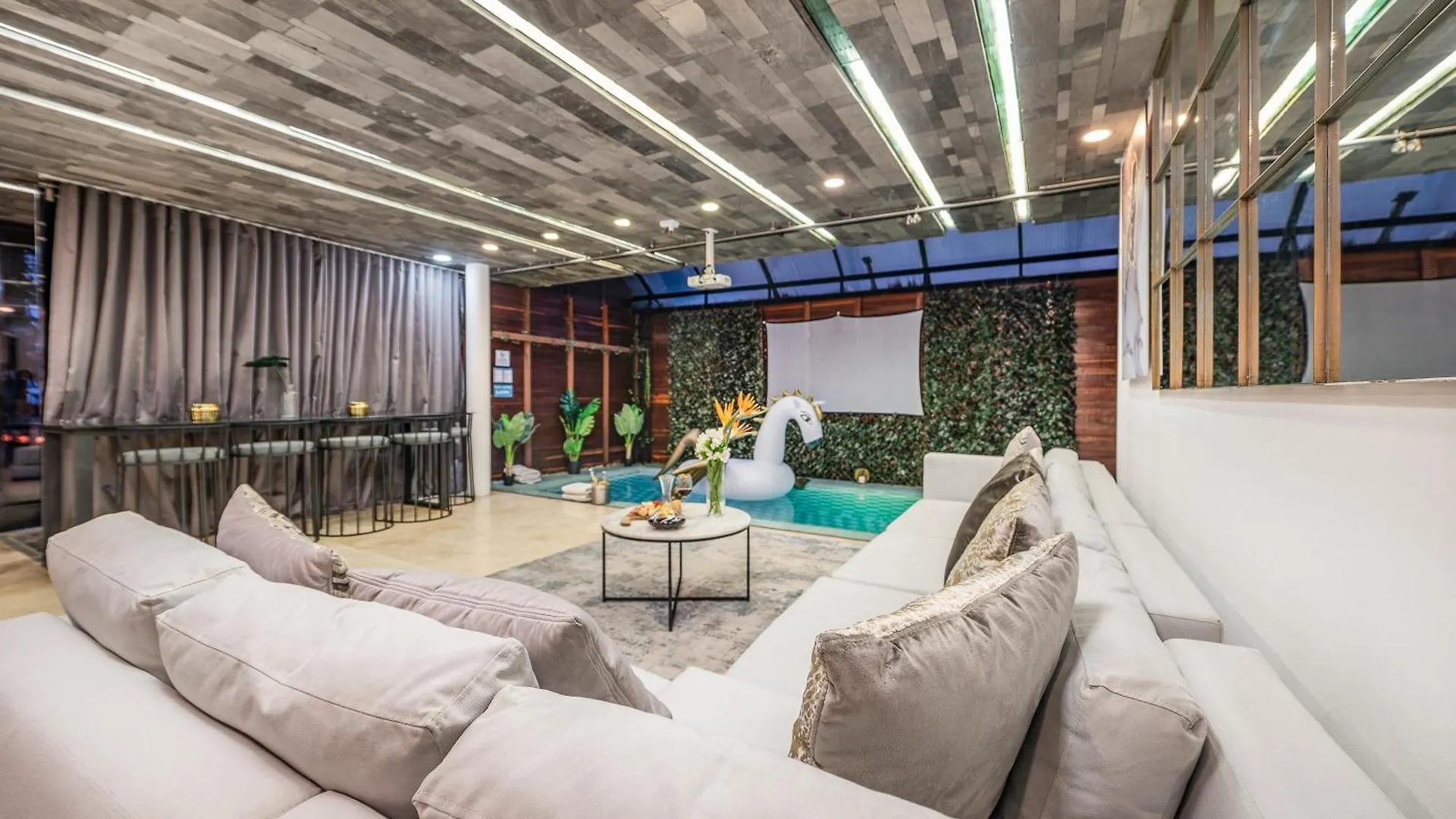 9Bdr Villa W Heated Pool & Jacuzzi In Provenza Medellin Colombia